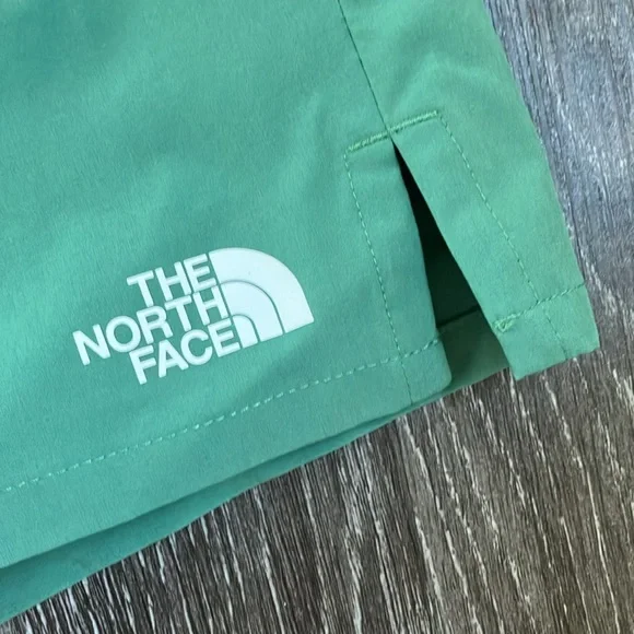 The North Face - Picture 4 of 11